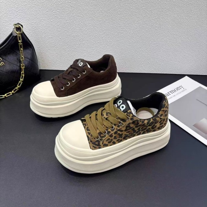 レディース レオパード柄 プラットフォームスニーカー、厚底  - Embroidery Garments のレビューと価格